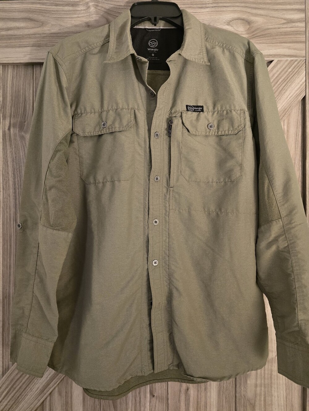 Wrangler Outdoors Button Up Shirt M